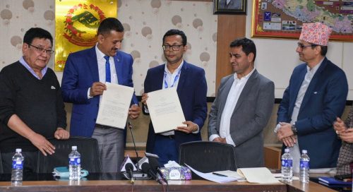 स्वास्थ्य मन्त्रालय र तिलगंगाबीच सम्झौता, नेपालीले सस्तोमा लेन्स पाउने