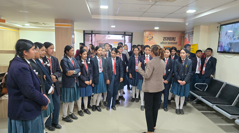 सातै प्रदेशमा सिद्धार्थ बैंकको वित्तीय शिक्षा, १६ सय बढी विद्यार्थी लाभान्वित
