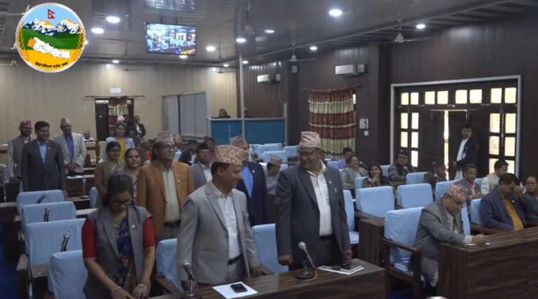सुदूरपश्चिम प्रदेश सभामा विपक्षी दलको अवरोध, बैठक स्थगित