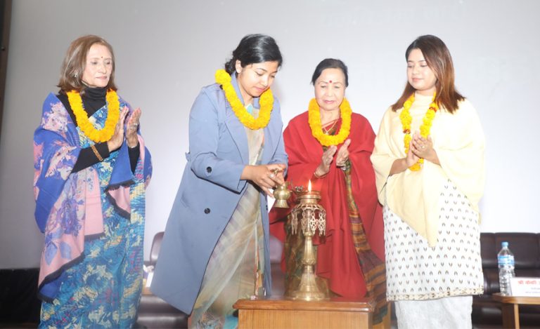 उपमेयर डंगोलले खोजिन् फिल्ममा महिलालाई समान पारिश्रमिक