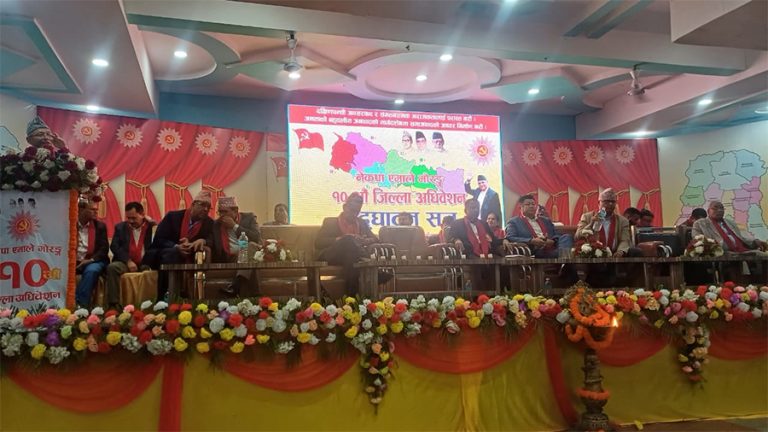 एमाले मोरङ अधिवेशन : नेताले गुटबन्दी नगर्न निर्देशन दिए, जिल्लामा प्यानल बन्यो