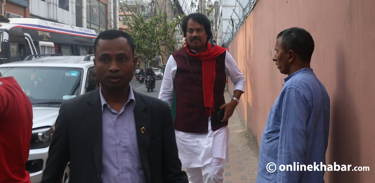 रेशम लिन डिल्लीबजार पुगे सीके राउतसहितका नेता
