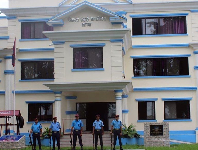 दुर्गा प्रसाईंलाई जिल्ला प्रहरी कार्यालय झापाको हिरासतमा राखियो