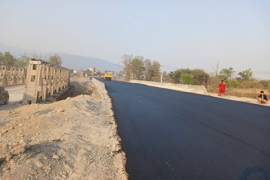 नारायणगढ–बुटवल सडक : पूर्वी खण्डमा  कालोपत्र