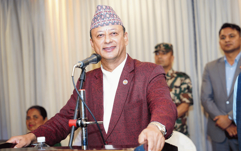 शिक्षकको आन्दोलनबाट गलत तत्वले फाइदा लिन सक्छन् : ऊर्जामन्त्री खड्का