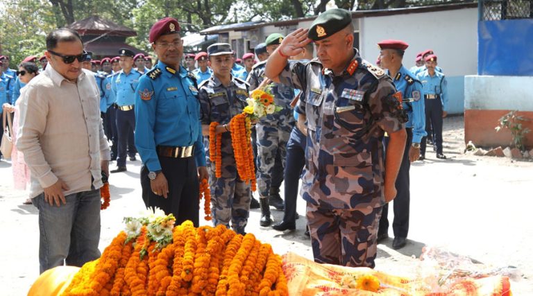 रहेनन् पूर्वआईजीपी दुर्लभकुमार थापा