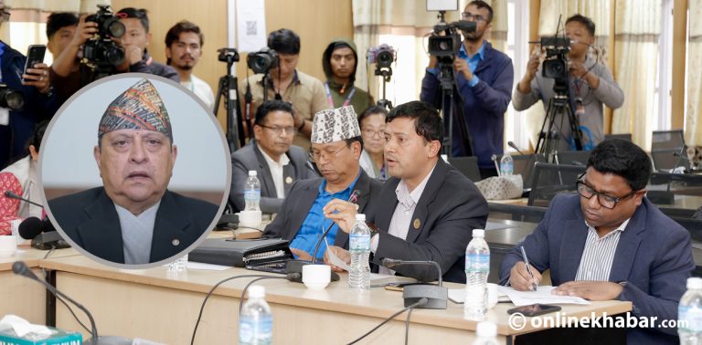 पूर्वराजा ज्ञानेन्द्रको मौनता तोडाउने प्रयास