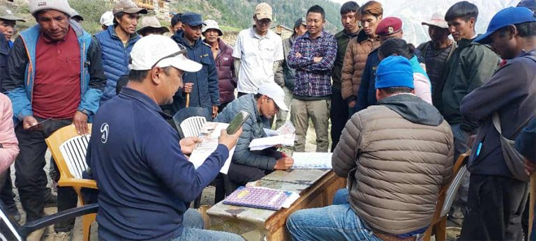 नाम्खाका नागरिकलाई सीमाक्षेत्रमै पुगेर अस्थायी पास