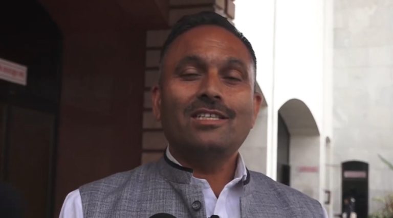 शिक्षकहरूमाथि दमन गरेर सरकारले निरंकुश प्रवृत्ति देखायो : सांसद दाहाल