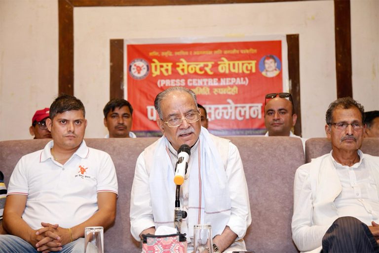 गभर्नर नियुक्तिमा बिचौलियाबीच तानातान छ : प्रचण्ड