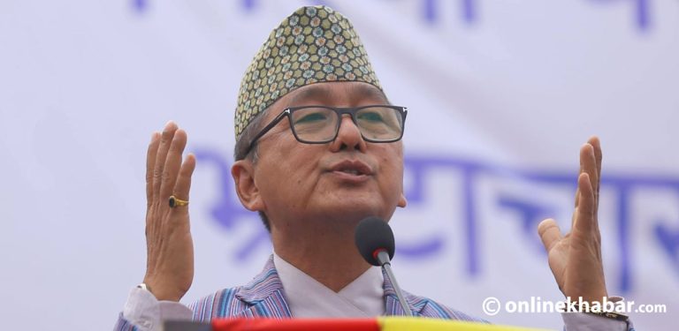लिङ्देनको प्रश्न- भृकुटीमण्डपमा आमसभा गर्दा ढल्ने कस्तो गणतन्त्र ?