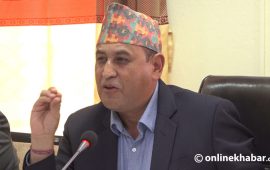 पार्टी बैठकमा रामहरिको जिकिर : कानुन मन्त्रालयले कुलिङ पिरियडमा हेरफेर गर्‍यो