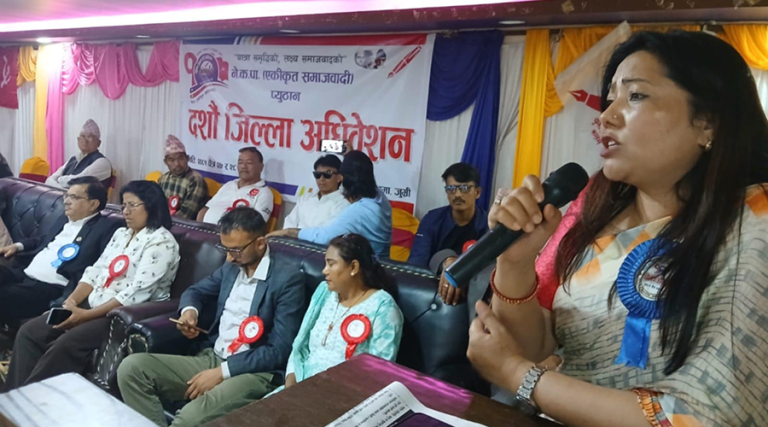 मसानघाट पुगेको राजतन्त्र फर्कन्न : रामकुमारी झाँक्री