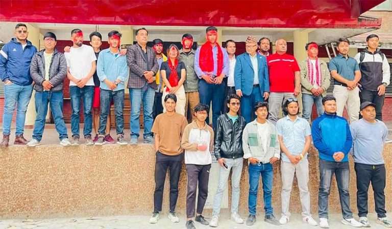 रत्न राज्‍यलक्ष्मी क्याम्पसको स्ववियु अध्यक्षमा लोकेश कुमार खड्का निर्वाचित
