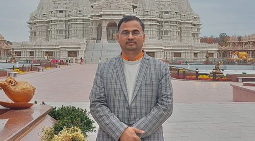 किन पक्राउ परे जनमतका कोषाध्यक्ष यादव ?