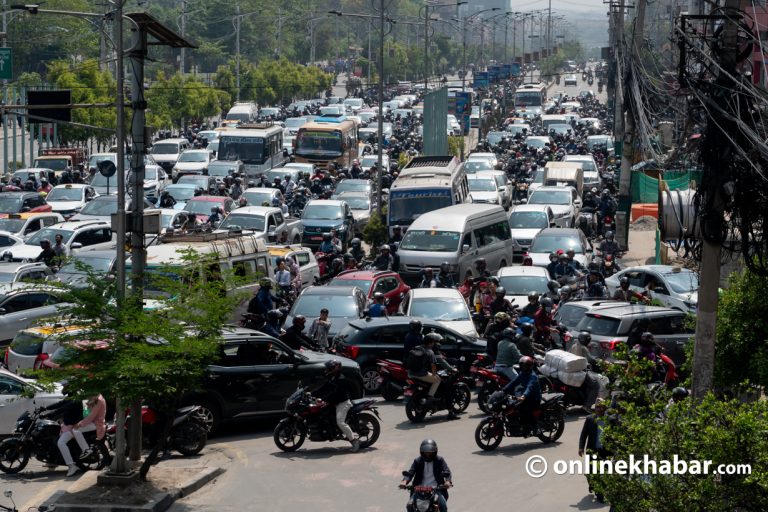 राप्रपा प्रदर्शन : माइतीघर नयाँ बानेश्वर सडक डाइभर्सन