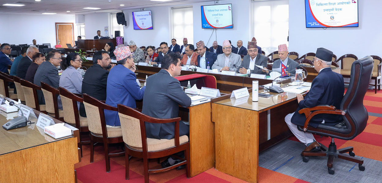 लाभकाे आशमा आवासीय चिकित्सकलाई निर्वाह भत्ता दिन निजी मेडिकल सञ्चालक तयार