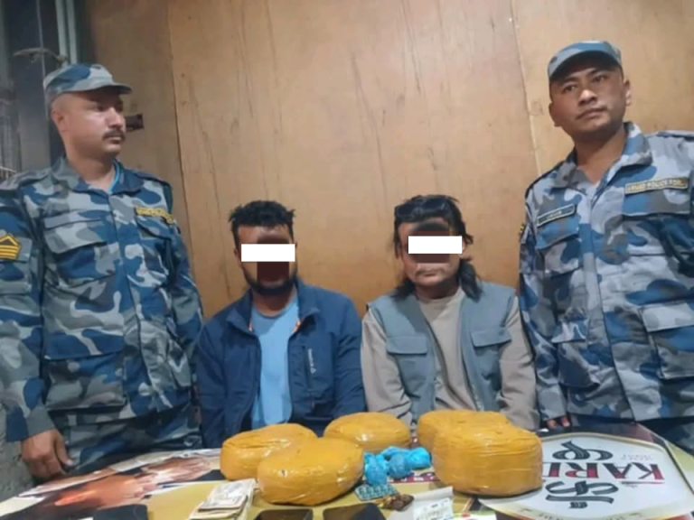 लागुऔषधसहित बनेपाबाट २ जना पक्राउ