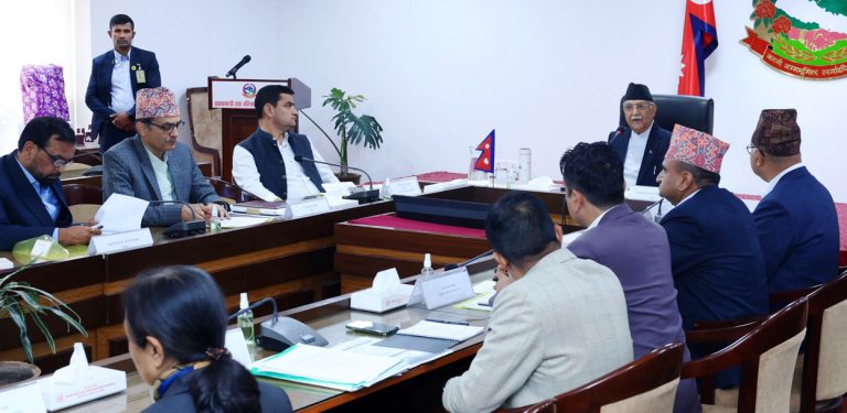 निजी मेडिकल कलेज सञ्चालकसँग झुक्यो सरकार
