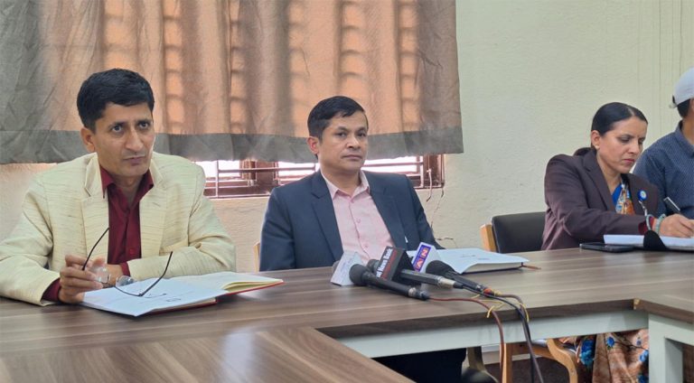 स्वास्थ्य बीमा कार्यक्रममा आधाभन्दा बढी बिमितले गरेनन् नवीकरण
