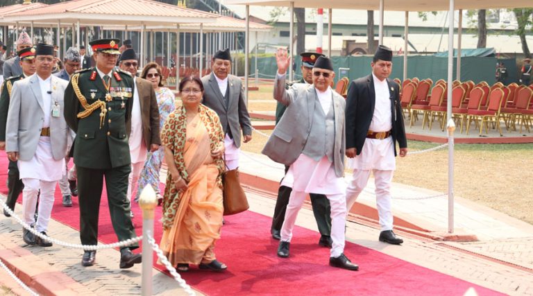 थाइल्यान्ड भ्रमण सकेर स्वदेश फर्किए प्रधानमन्त्री