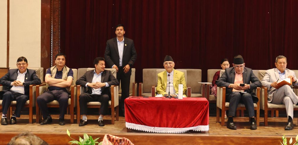सांसदहरूलाई ओलीको निर्देशन- राष्ट्र कमजोर पार्नेविरुद्ध तिखो आलोचना गर्नू