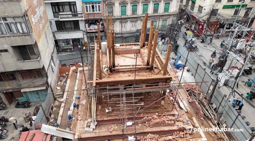 ४१६ वर्ष पुरानो नवःदेग मन्दिर भूकम्पले भत्काएको १० वर्षपछि पुनर्निर्माण हुँदै