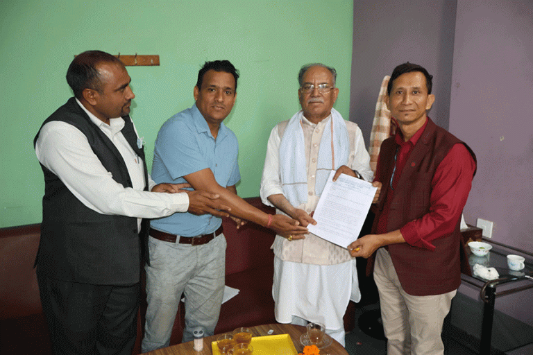 गौतमबुद्ध विमानस्थल हरहमेसा चल्नुपर्छ :  प्रचण्ड