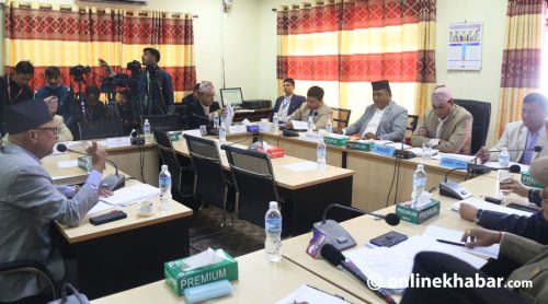 कुलिङ पिरियडमा झमेला