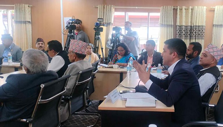 कर्मचारी ट्रेड युनियनको प्रश्न : किन चाहियो अतिरिक्त सचिव ?