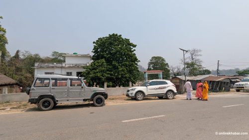 दैनिक ४ सय बढी भारतीय पर्यटक भित्रिने ठोरी भन्सार ३ महिनादेखि बन्द
