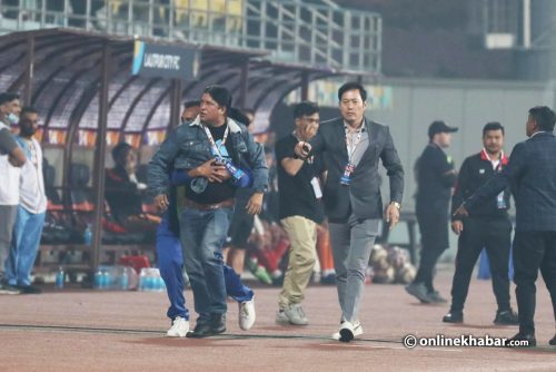 पोखराका अफिसियल  थापालाई कारवाही, टिमलाई ५० हजार जरिवाना