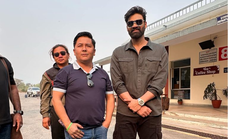 साउथ स्टार श्रीनिवास र नेहा सेट्ठीले गरे गोदावरीमा फिल्म छायांकन