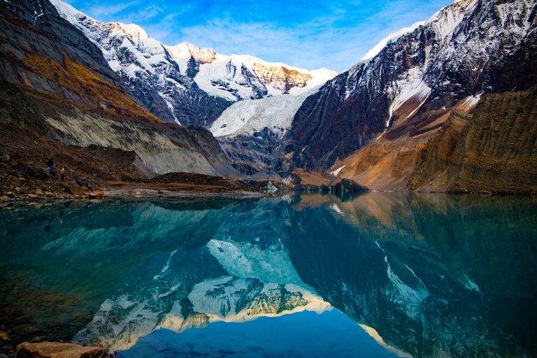 नर्थ अन्नपूर्ण बेस क्याम्प : चाँदीको हिमालमा सुनको जलप (तस्वीरहरू)
