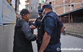 अनलाइनखबरका फोटो पत्रकारमाथि प्रहरी दुर्व्यवहार