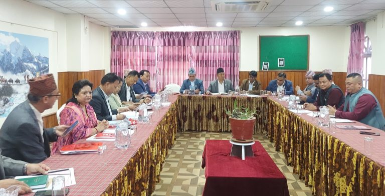 बागमतीका मन्त्रीहरुको गुनासो-आर्थिक मामिला मन्त्रीले दाताको जस्तो व्यवहार गरे, कर्मचारीले असहयोग गरे