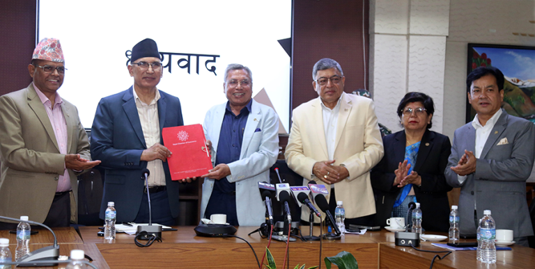 चेम्बर अफ कमर्सले सरकारलाई दियो बजेटबारे १ सय १ बुँदे सुझाव