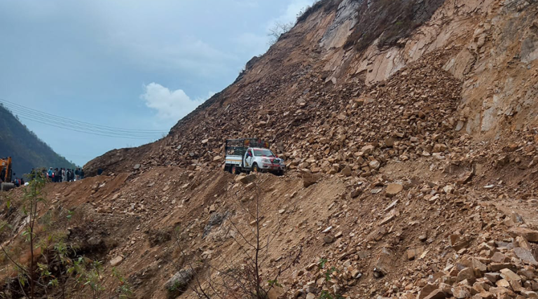 अवरुद्ध कान्तिलोकपथ सञ्चालनमा आयो  