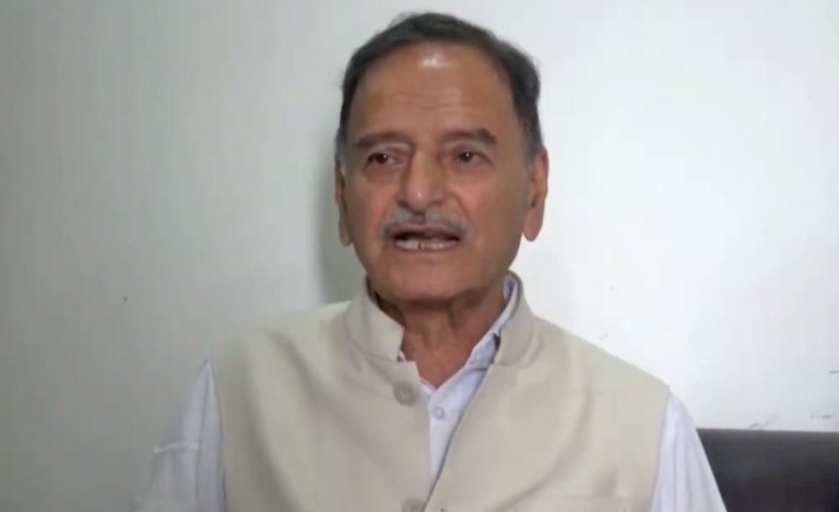कर्मचारीले गल्ती गर्दा गृहमन्त्रीको राजीनामा माग्नु गलत : कृष्णप्रसाद सिटौला