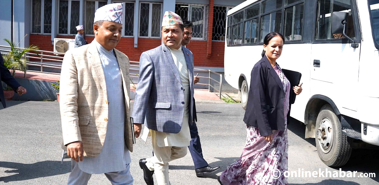 निजामती विधेयकमा कुलिङ पिरियड : किन असन्तुष्ट छन् मुख्यसचिव र सचिवहरू ?