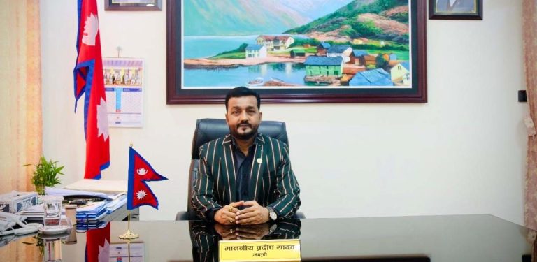 खानेपानीमन्त्री यादवले सरसफाइको क्षेत्रमा राजनितिक दलहरुसँग खोजे प्रतिबद्धता