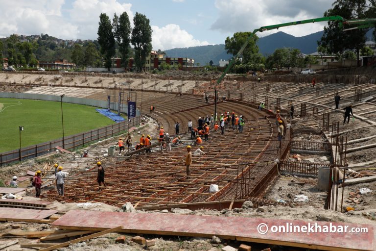 यस्तो छ टीयू मैदानमा प्यारापिट निर्माणको प्रगति (तस्वीरहरू)