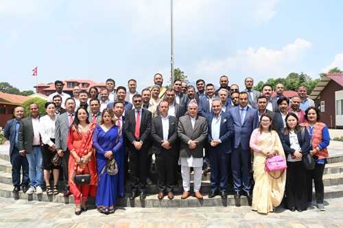 गैरआवासीय नेपाली संघको निर्वाचित कमिटीलाई राष्ट्रपतिको बधाई