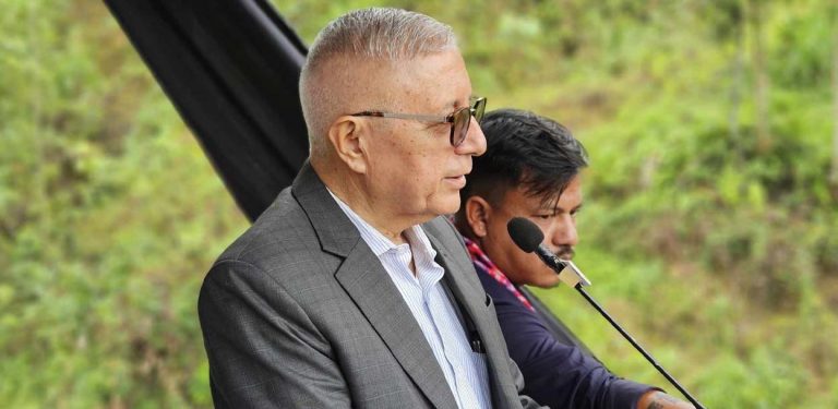 कार्यकर्ताले नेताको झोला बोकेर मात्रै कुद्न हुँदैन : शेखर कोइराला