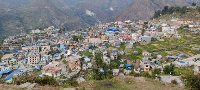बाजुराको बाटो, अम्कोटको पहिरो, बुढीगंगाको कष्ट