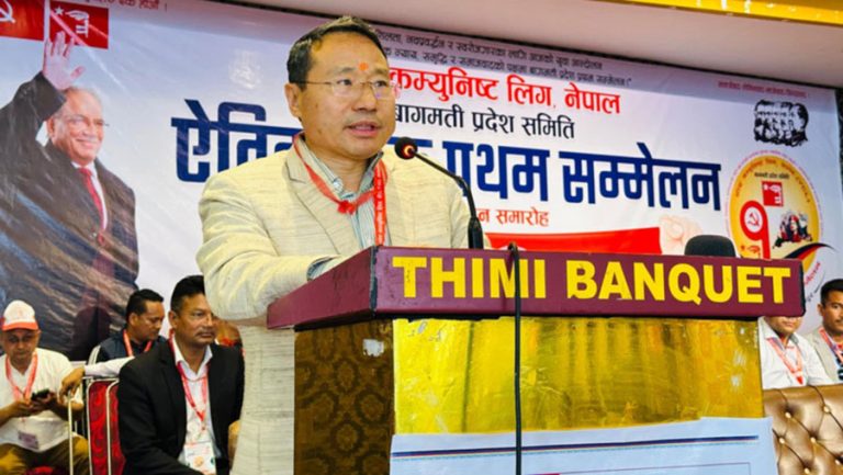 प्रचण्डले पार्टीभित्र उत्तराधिकारीको शृंंखला तयार पार्नुभएको छ : वर्षमान