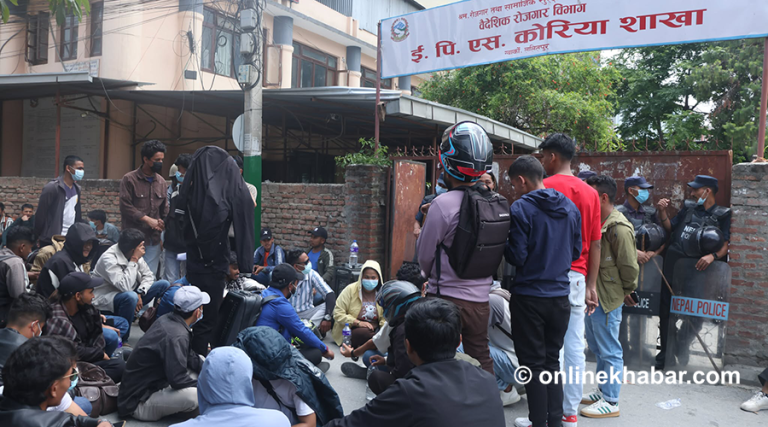 सरकारले एक वर्षमा ८ हजार बढी नेपालीलाई वैदेशिक रोजगारीमा पठायो