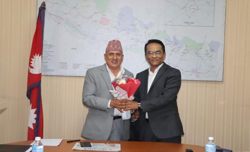 योजना आयोगका उपाध्यक्ष र राष्ट्र बैंकका गभर्नरबीच भेट