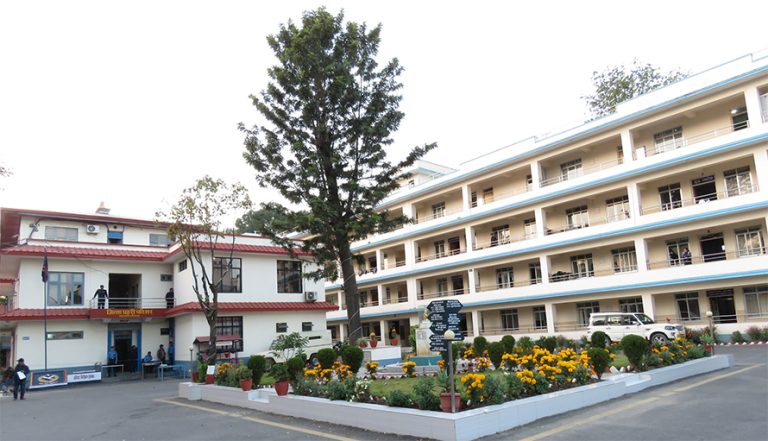 समलिंगी जोडीलाई छुट्याउन प्रहरी प्रयोग भएको आरोप