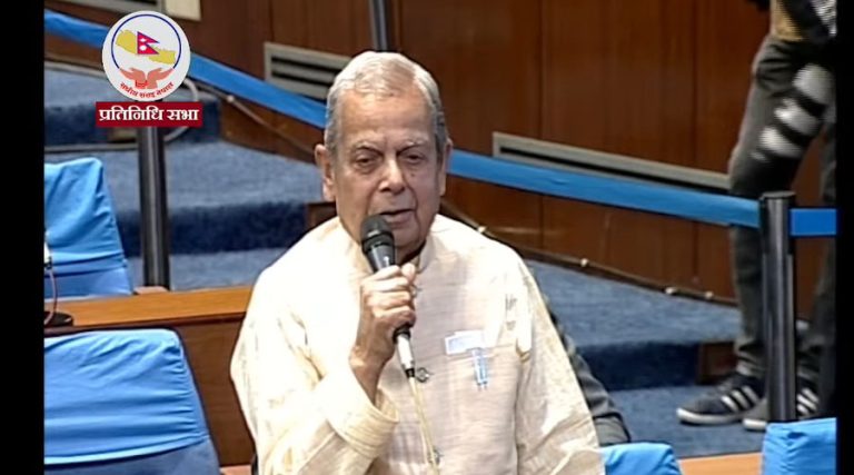 रेशमलाई ५ घण्टा थुनेपछि राज्यले जितेको ठान्यो : महन्थ ठाकुर